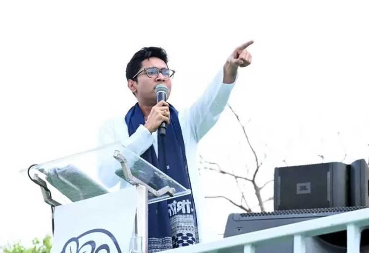 वंशवाद की राजनीति लोकतंत्र की सबसे बड़ी दुश्मन : अभिषेक बनर्जी